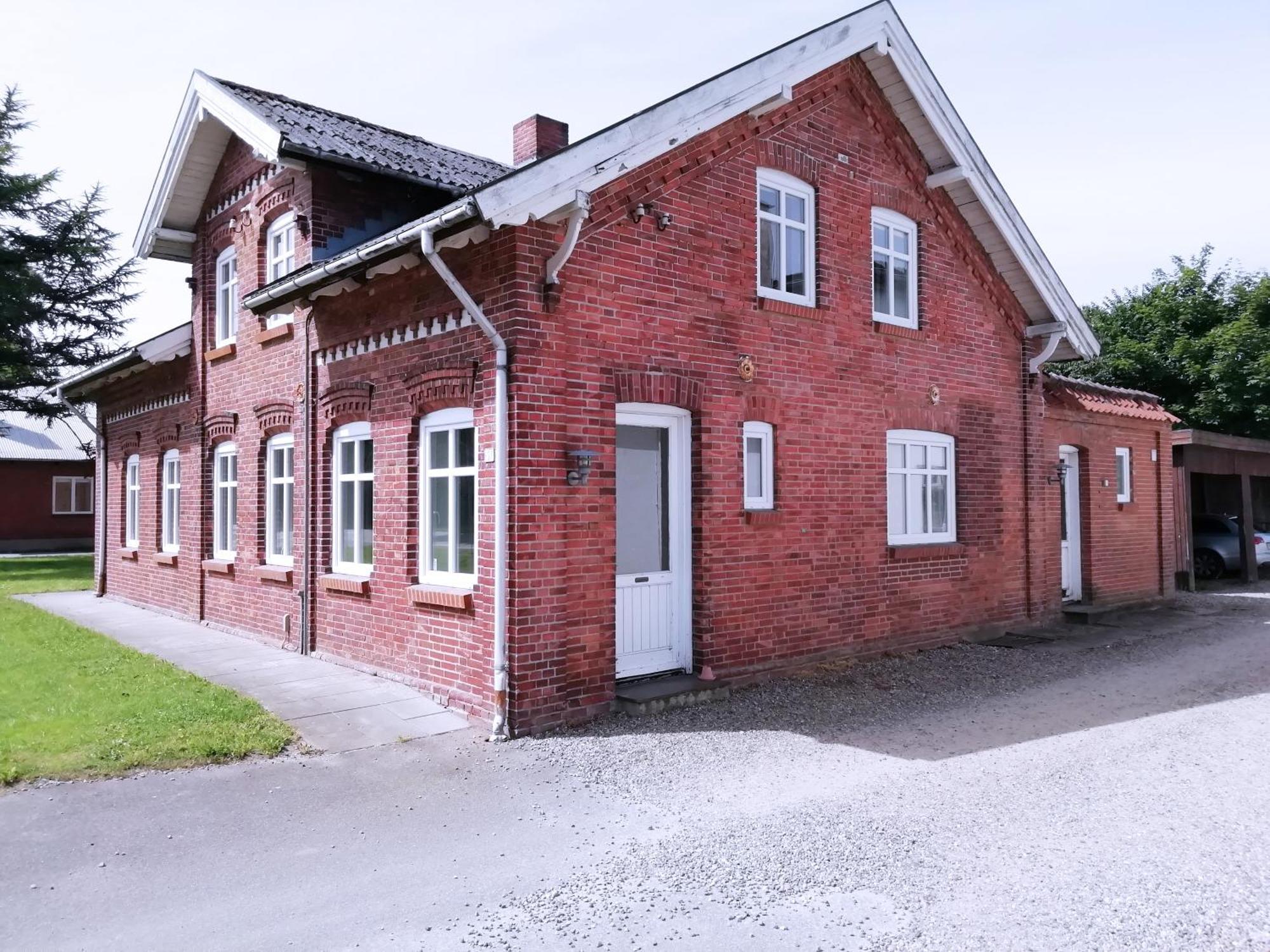 Den Gamle Kro Ved Gram Slot Экстерьер фото